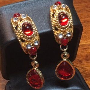 Red Cabochon Rhinestone Hugger Drop Clip Earrings